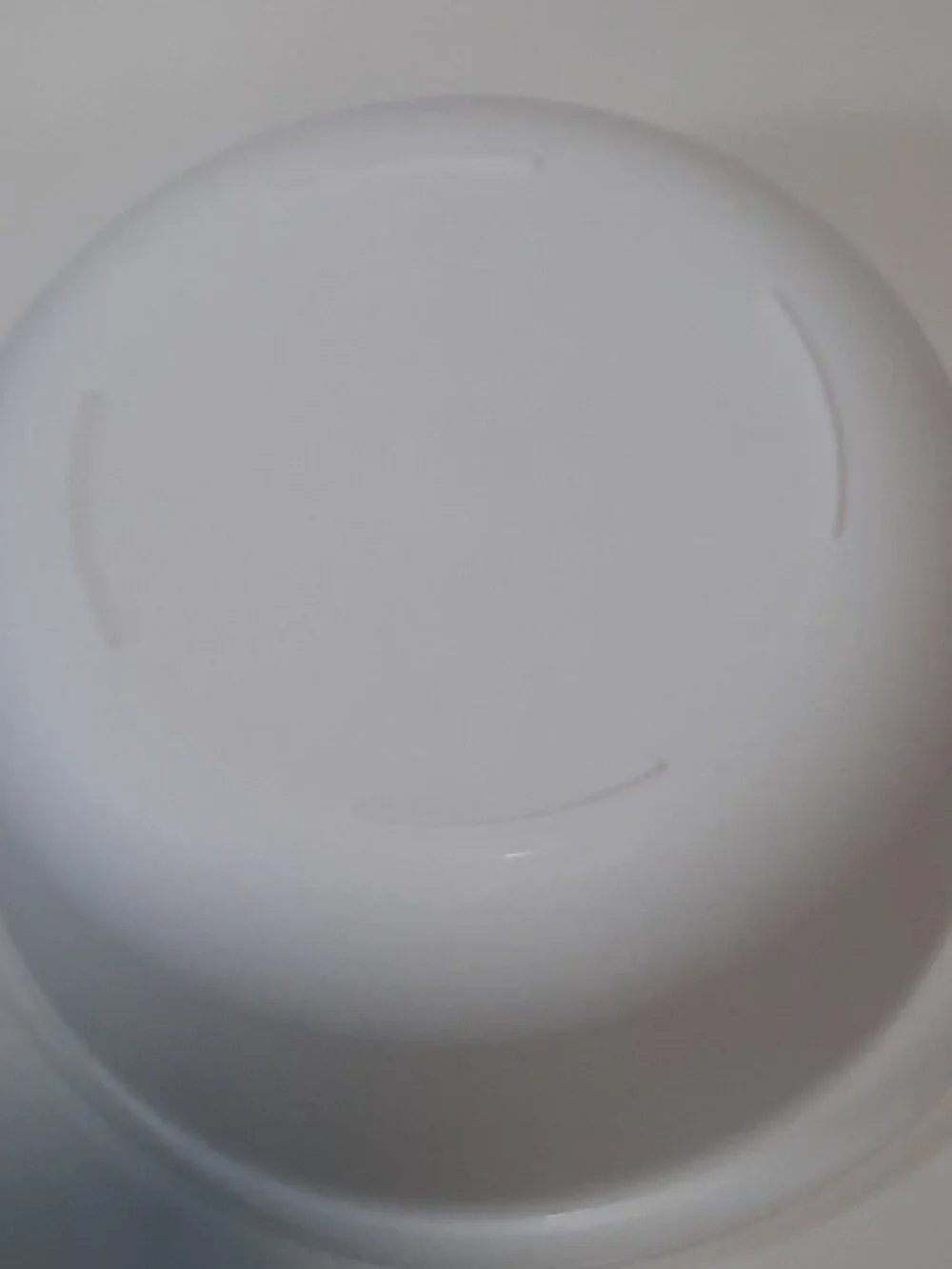 Vintage Rubbermaid Chef Bowl White 4 Quart Plastic Item 3023
